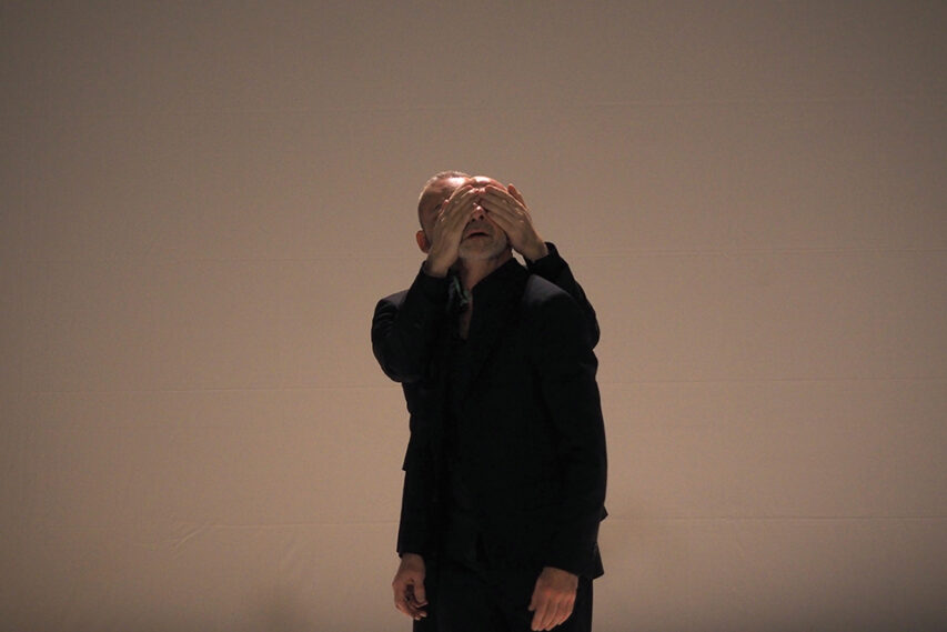Closing Party (arrivederci e grazie) au Théâtre National – Bruxelles